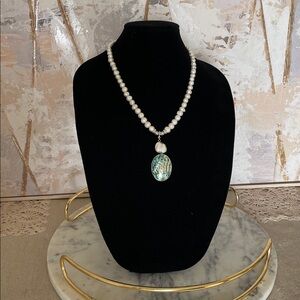 Real Freshwater Cultured Pearls and Abalone Pendant Necklace